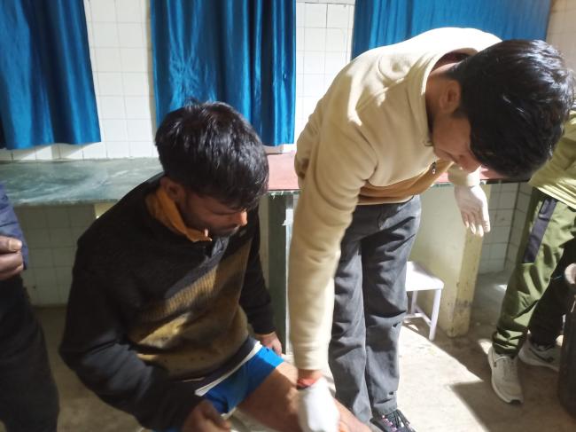 चंपावत:  लोहाघाट मे रुपयो के लेनदेन को लेकर युवक पर चाकू से हमला