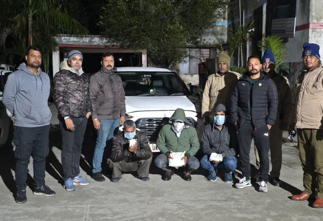 नैनीताल:   हल्द्वानी में पुलिस ने 7 किलो चरस के साथ पांच लोगों को किया गिरफ्तार,